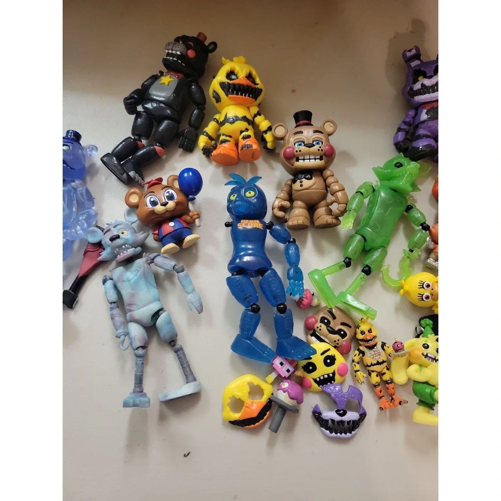 Funko Action Figure Five Nights at Freddy's chica foxy mixed lot FLAWS